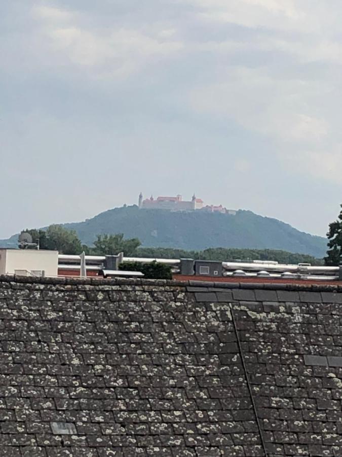 Loft Dachsberg Apartment Krems an der Donau Bagian luar foto
