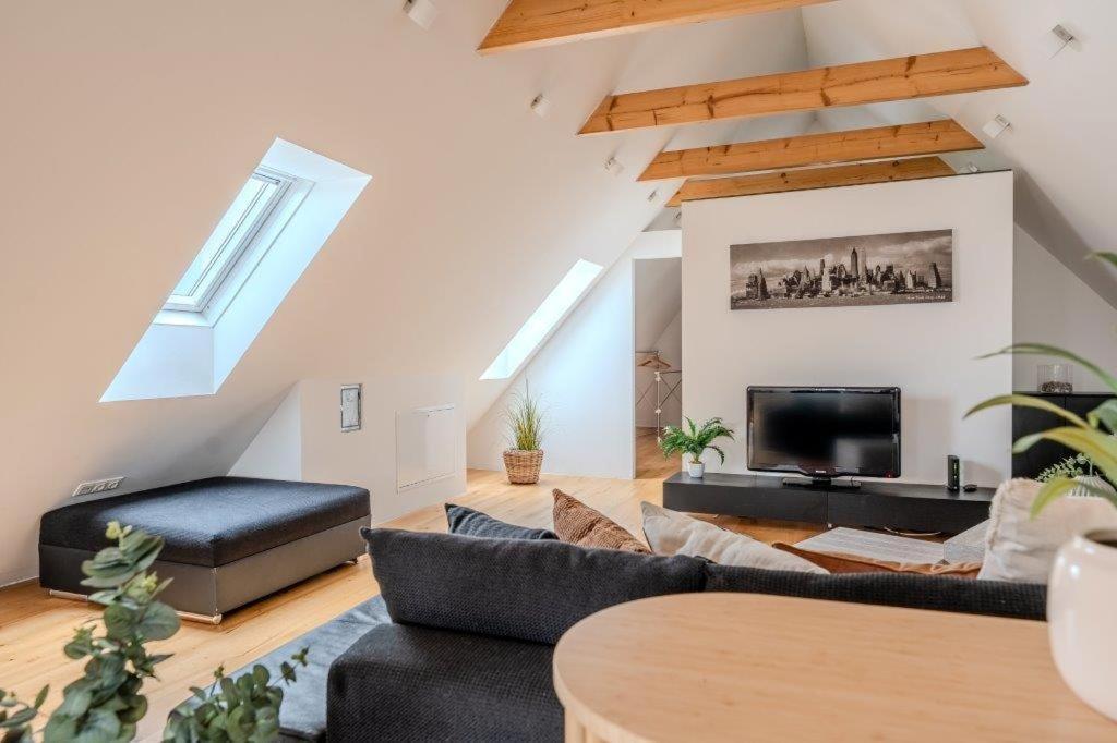 Loft Dachsberg Apartment Krems an der Donau Bagian luar foto
