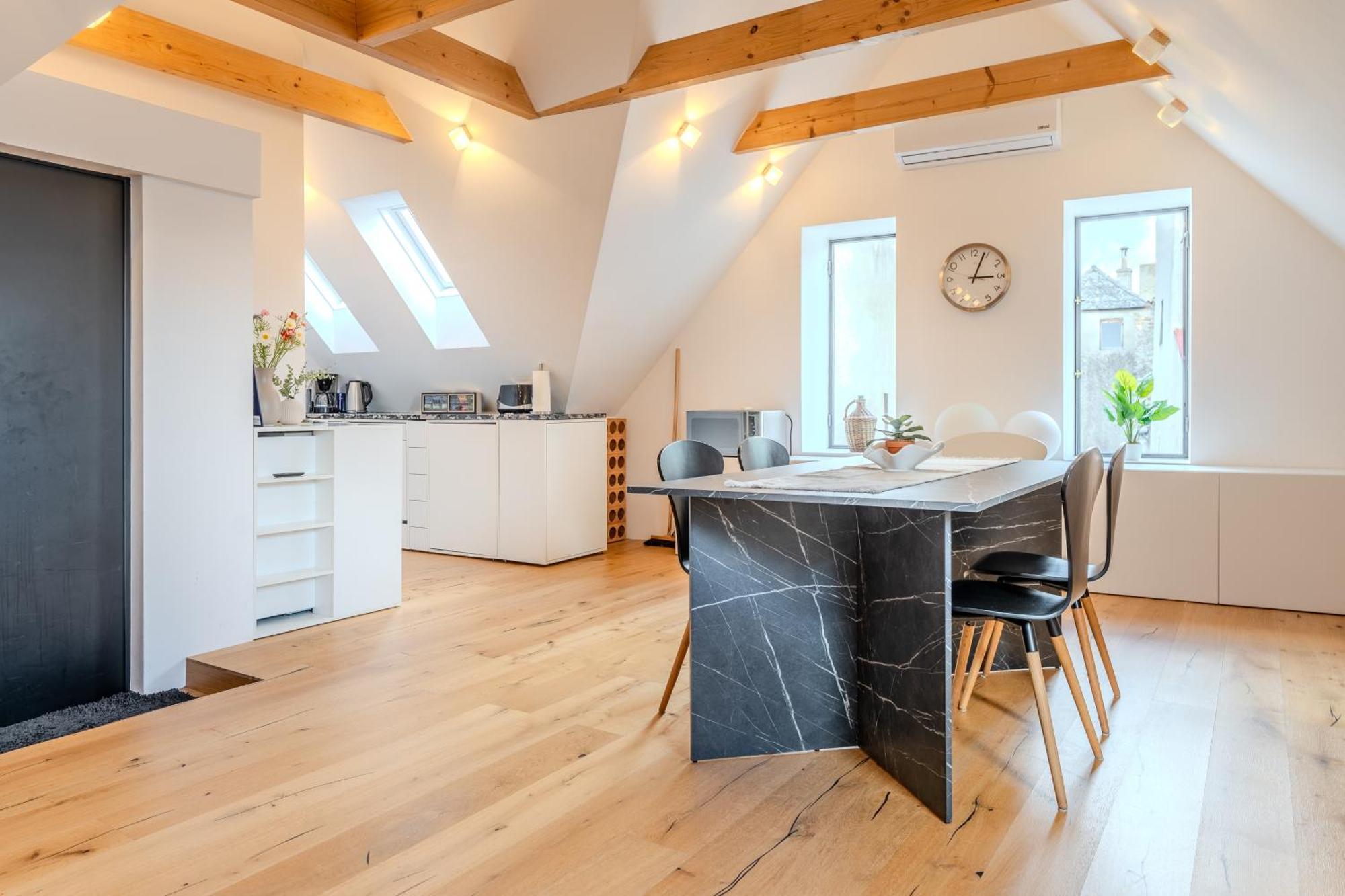 Loft Dachsberg Apartment Krems an der Donau Bagian luar foto